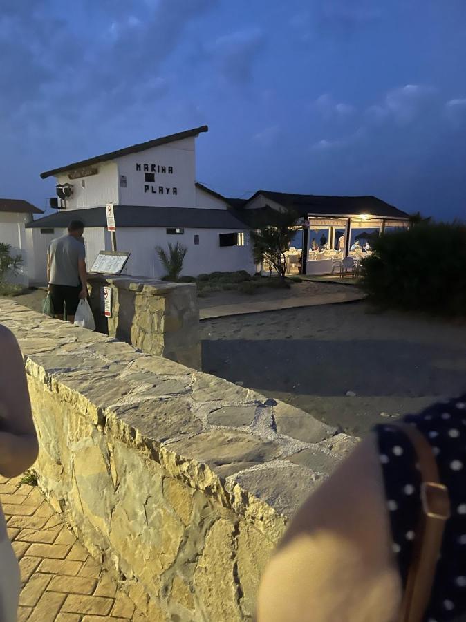 Stylish 3 Bed House 2 Bathrooms, With Patio, Roof Terrace And Communal Pool 5 Minutes Away From The Beautiful Spanish White Village Of Casares Pueblo And Only 20 Mins From The Sea 外观 照片